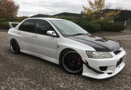 Mitsubishi Lancer Evolution 7 GT-A Sedan / Saloon 2002 White Mitsubishi Lancer Evolution 7 GT-A Sedan / Saloon 2002 White Car for Sale. 240243