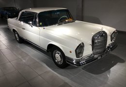 Mercedes-Benz 250 SE W111 Coupe 1966 White Mercedes-Benz 250 SE W111 Coupe 1966 White Car for Sale. 245567