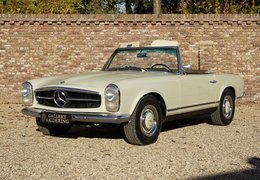 Mercedes-Benz 230 SL Pagoda Cabriolet / Roadster 1967 Beige 1967 Mercedes-Benz 230 SL Pagoda for sale Car for Sale. 248141