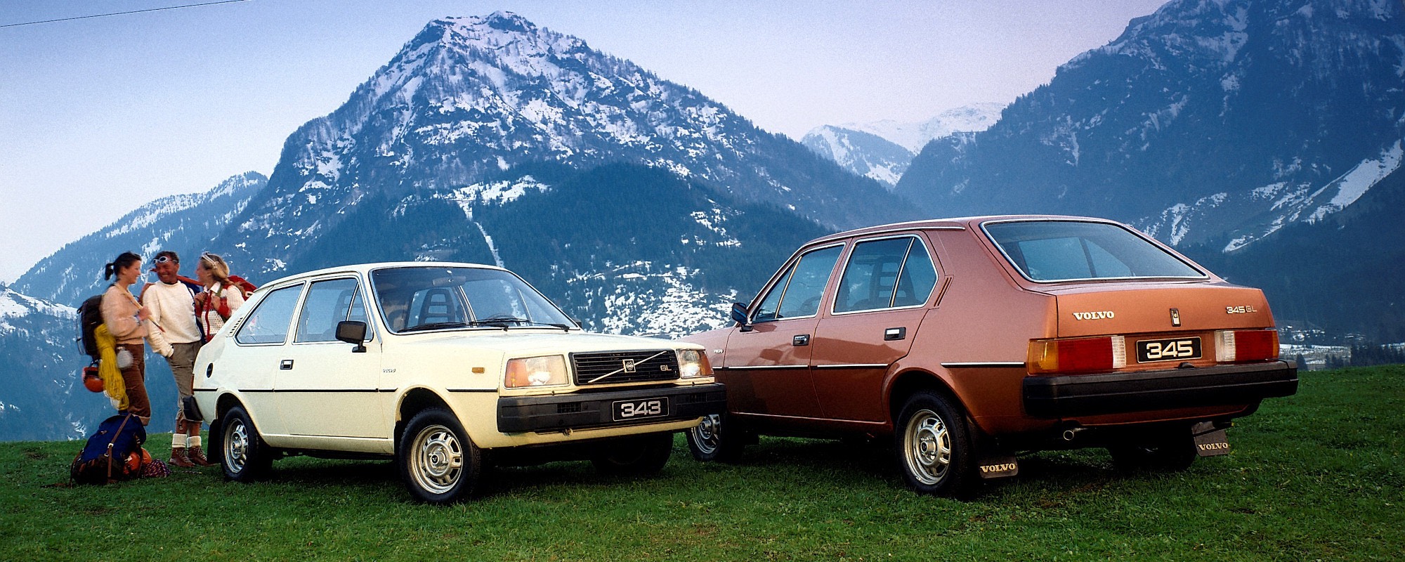 Volvo Serie 300: No es el Típico Utilitario, Nace Con la Ayuda de DAF