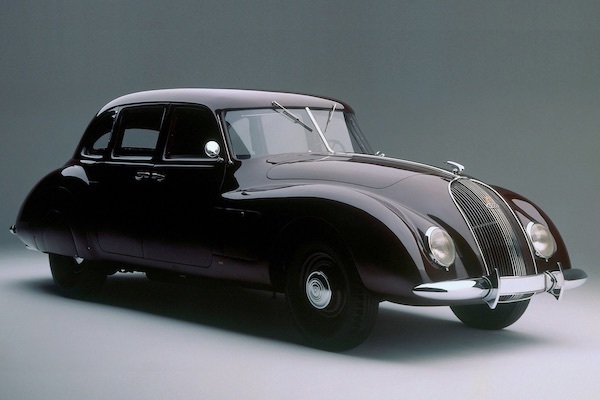 La Horch 930 S: Un'Auto Esclusiva che Aveva un Lavandino