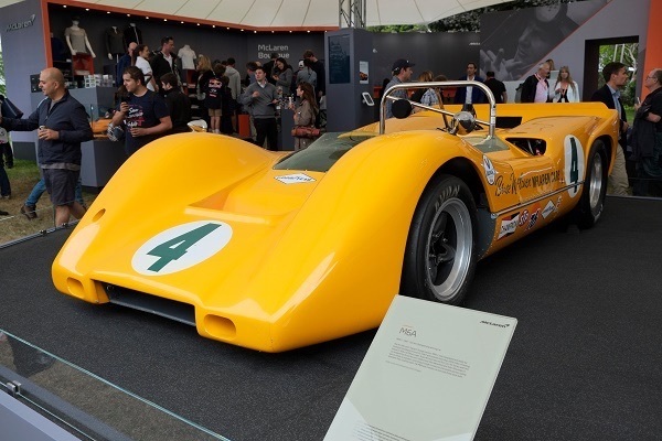La Storia della McLaren M6A-1 e il Trionfo di Bruce McLaren