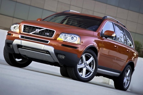 Let's never forget that Volvo used to make V8 family cars