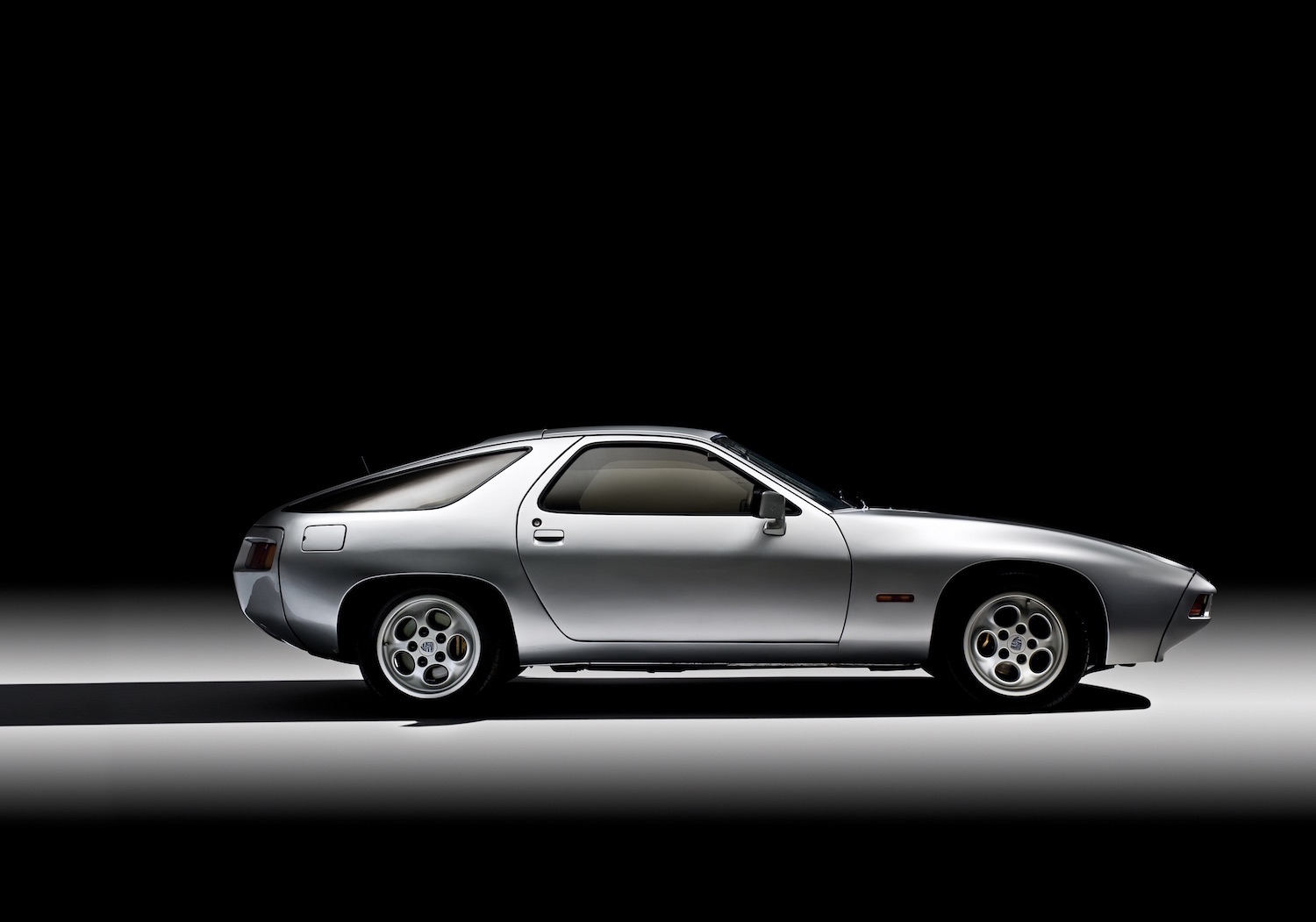 The Forgotten Porsche 928 Targa Dyler